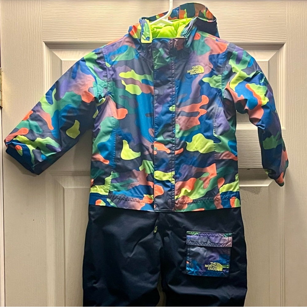 The North Face Kids Camo Jacket Snowsuit- Neon Multicolor  3t